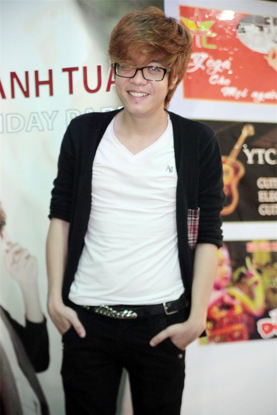 Đứng dậy sau những vấp ngã, 3 sao Việt sau khiến nhiều người nể phục