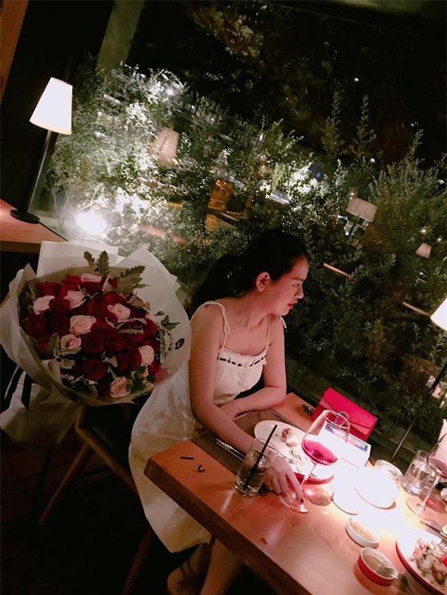 Kỷ niệm 1 tháng ngày cưới, chồng dành tặng vợ món quà bất ngờ khiến cô ngồi thụp xuống đất vì xúc động - Ảnh 4.