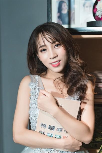 duc phuc "phien ban nu" vi dam me ca hat ma lot xac den ngo ngang - 8