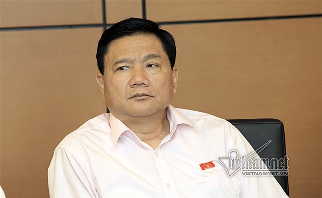 Đinh La Thăng,ông Đinh La Thăng,khởi tố ông Đinh La Thăng,bắt tạm giam ông Đinh La Thăng,PVN,Oceanbank,Tập đoàn dầu khí