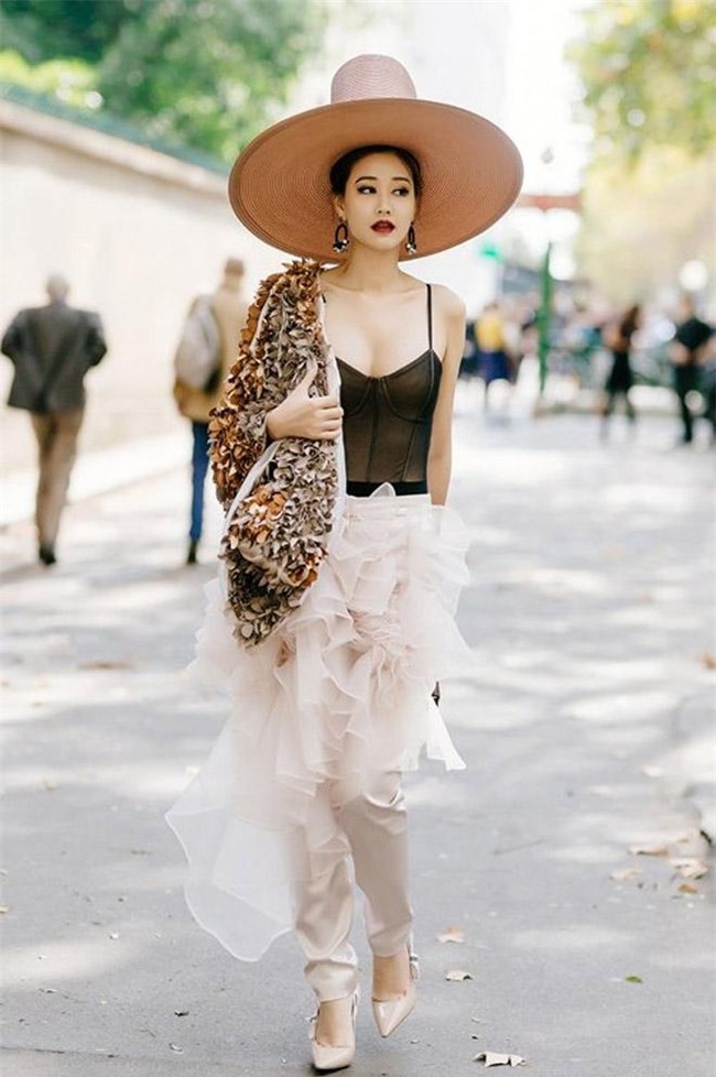 top nhung bo vay "xau khong the cuu” cua sao viet nam 2017! - 13