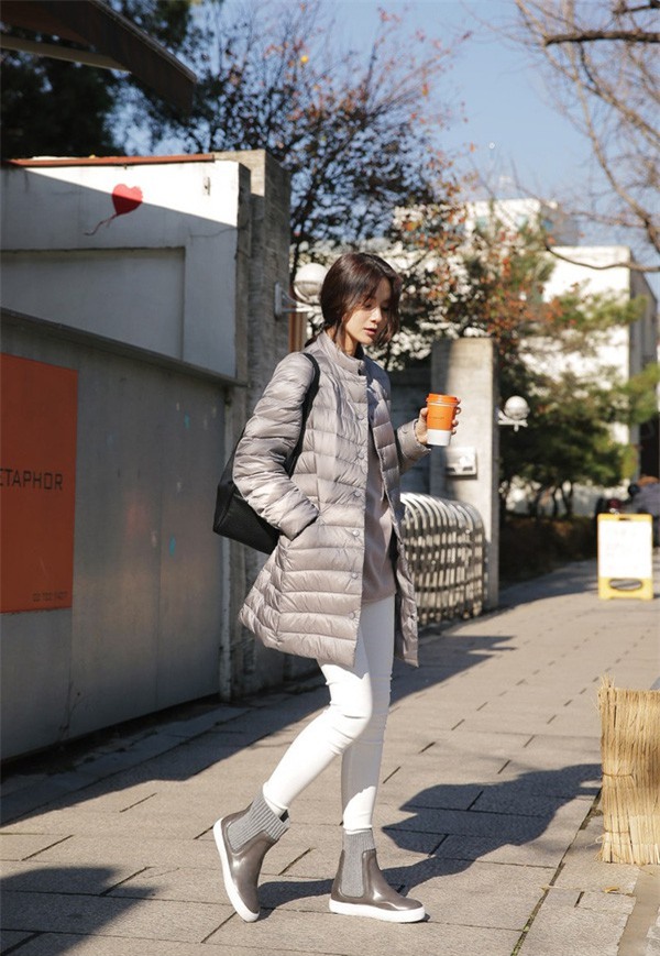 Ngày mai có mưa lạnh đến thế nào, thì chỉ cần chiếc áo này thôi là đủ ấm - Ảnh 15.