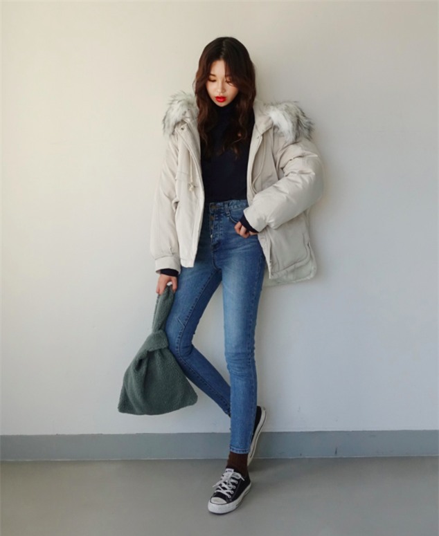 Ngày mai có mưa lạnh đến thế nào, thì chỉ cần chiếc áo này thôi là đủ ấm - Ảnh 19.