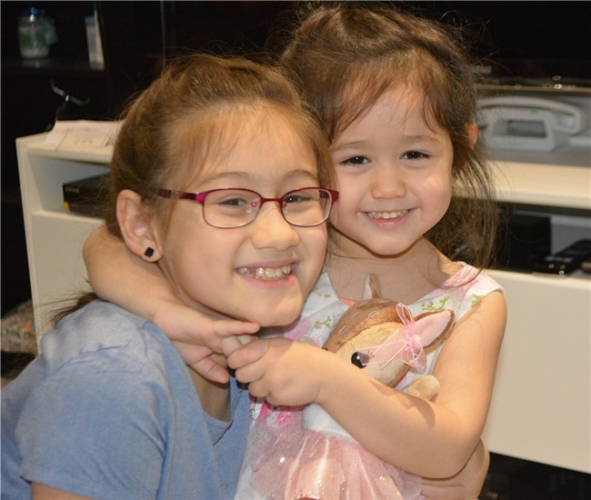 Thiên thần lai 4 tuổi tái xuất với bản cover Túy Âm cực đáng yêu - Ảnh 5.