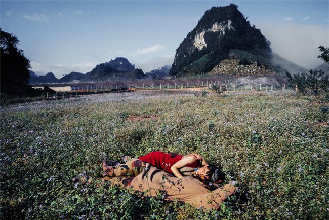 Cặp đôi Hà thành hóa trang thành dân du mục Mông Cổ, ôm rồng Nam Mỹ chụp ảnh cưới - Ảnh 16.