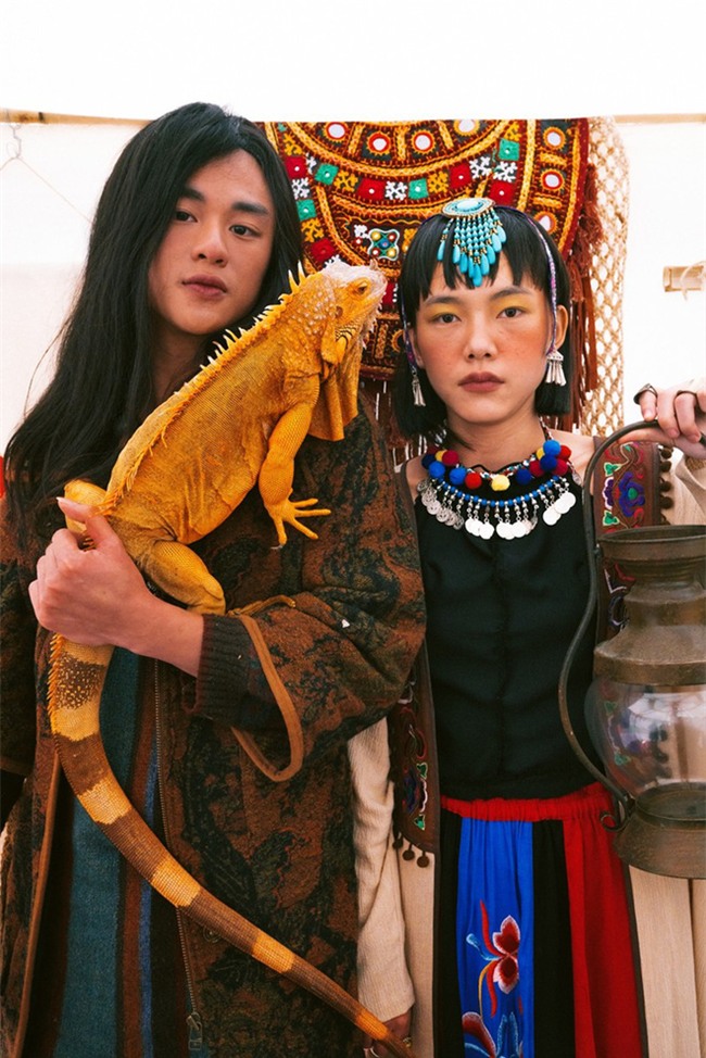 Cặp đôi Hà thành hóa trang thành dân du mục Mông Cổ, ôm rồng Nam Mỹ chụp ảnh cưới - Ảnh 6.