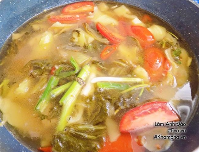 nong hoi vua an vua thoi voi ca om dua - 6