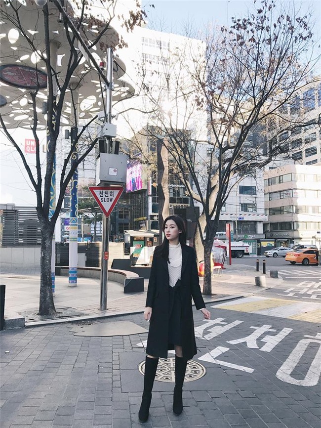 ho ngoc ha va hoa hau do my linh "dai chien" voi ao khoac mang to - 3