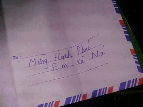 Bó tay với những kiểu ghi phong bì mừng cưới phong cách siêu lầy lội - Ảnh 2.