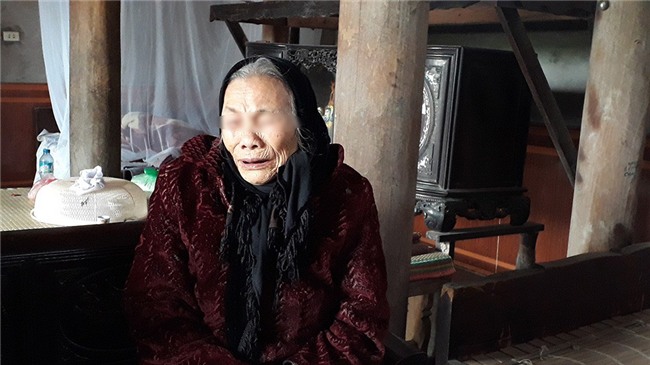 Vụ cả làng tan nát khi tham gia “phường”: Cụ già khóc ròng vì mất hàng trăm triệu đồng - Ảnh 1.