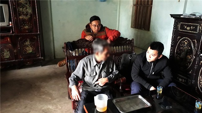 Vụ cả làng tan nát khi tham gia “phường”: Cụ già khóc ròng vì mất hàng trăm triệu đồng - Ảnh 2.