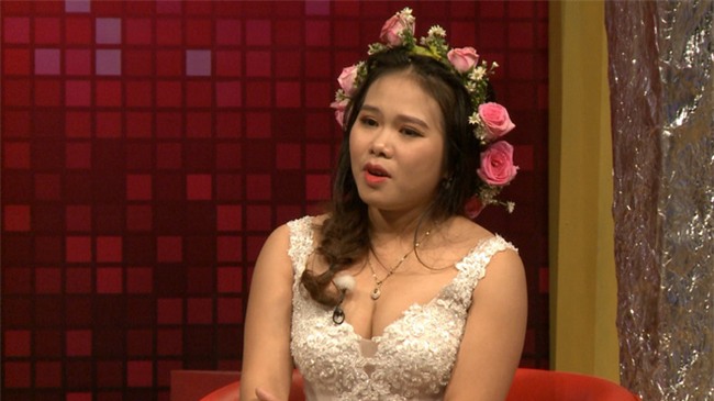 Con dâu khiến mẹ chồng bật khóc khi mang tiền mừng cưới gửi lại hết cho mẹ chồng - Ảnh 2.