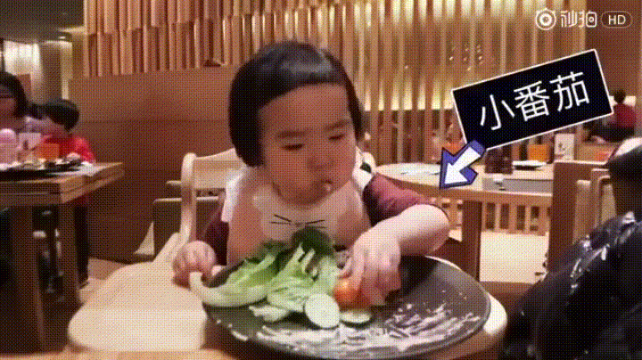 be gai "thanh an" trung quoc bat ngo tai xuat, trinh an uong van chua "ha nhiet" - 12