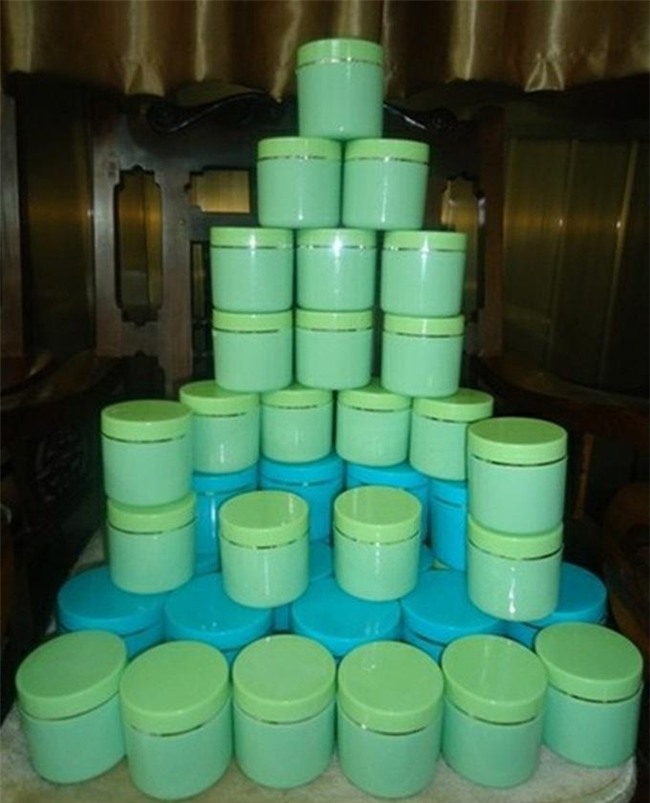 TIN PHẢI ĐỌC: Công bố danh sách những loại kem dưỡng trắng hủy hoại da không kém gì kem trộn