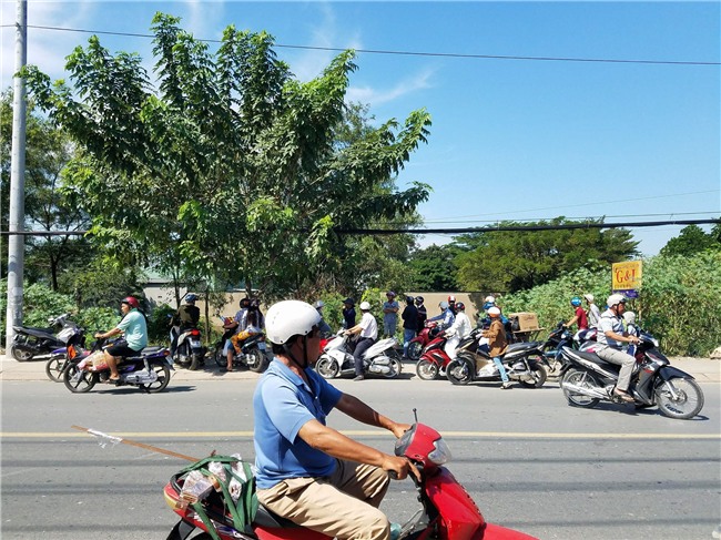 Một phần thi thể của người chồng bị vợ sát hại tiếp tục được tìm thấy cách hiện trường 2,5km