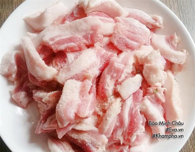 thit kho dua don gian nhung dam da, troi com - 1