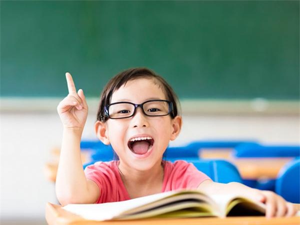 cha me lam nhung viec nay se giup con gioi hon ban cung trang lua - 1