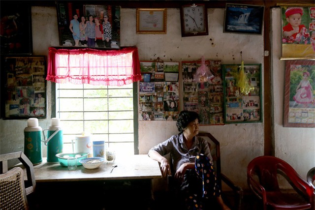 ngoi nha co co 120 cot go quy doc nhat o mien tay hinh anh 15