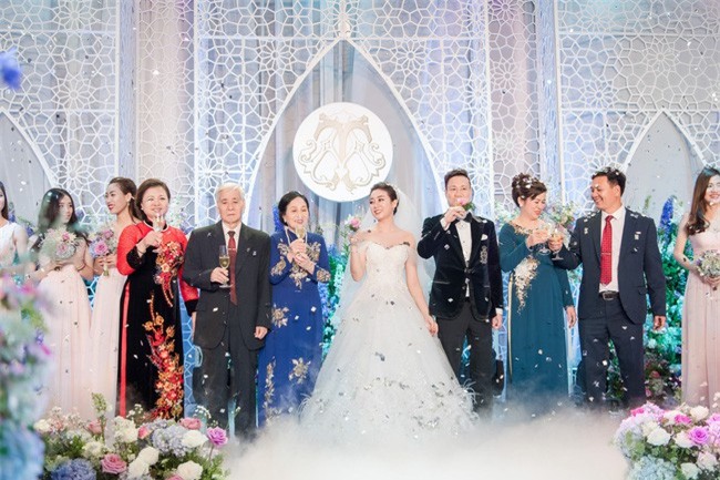 10 đám cưới Việt không phải của sao showbiz nhưng cực kỳ xa hoa khiến MXH nô nức chỉ dám nhìn không dám ước trong năm 2017 - Ảnh 19.