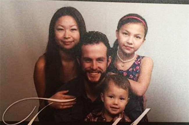 Người phụ nữ gốc Việt tìm mẹ thất lạc suốt 33 năm trời vì bị bắt cóc trên biển - Ảnh 4.