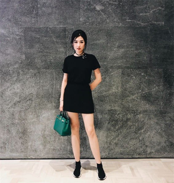 Lột xác vừa vừa thôi, đừng quá đà như Á hậu Tú Anh kẻo đến bố mẹ còn không nhận ra - Ảnh 6.