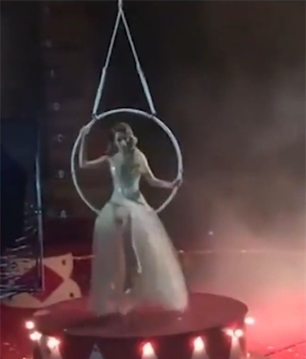 Chi Pu chơi lớn khi rút ví chi gần 10 tỷ đồng riêng đồ trang sức trong MV tháng 12-6