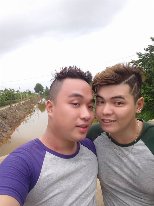 Cặp đôi đồng tính nam gây xôn xao với đám cưới hạnh phúc sau 6 năm hẹn hò