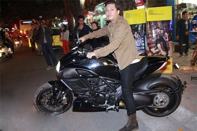 Vào năm 2013, Tuấn Hưng đã