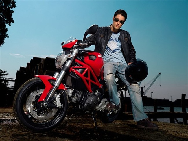 Những sao Việt giàu nứt vách đổ tường nhưng thích đi motor hơn xế hộp - Tin sao Viet - Tin tuc sao Viet - Scandal sao Viet - Tin tuc cua Sao - Tin cua Sao