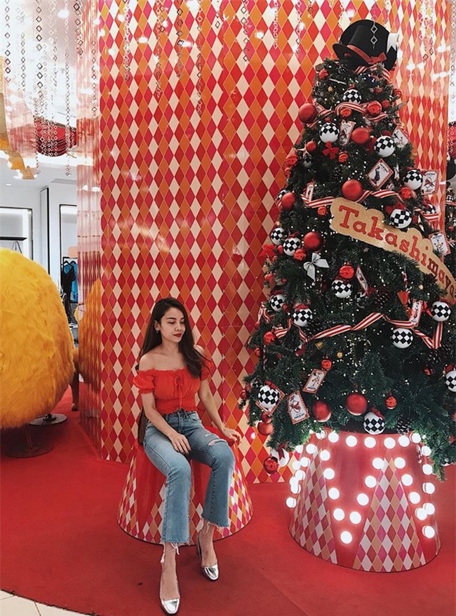 Lâu lắm mới thấy Kỳ Duyên diện đồ điệu, còn Hà Tăng thì đẹp khỏi bàn trong street style tuần này - Ảnh 18.