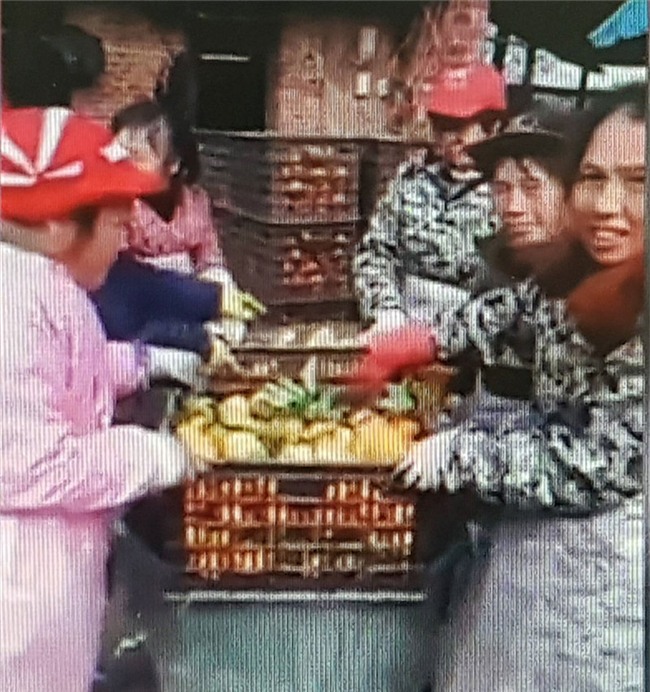 Thực hư về clip quay cảnh nhúng quýt vào hóa chất độc hại bán cho người ăn