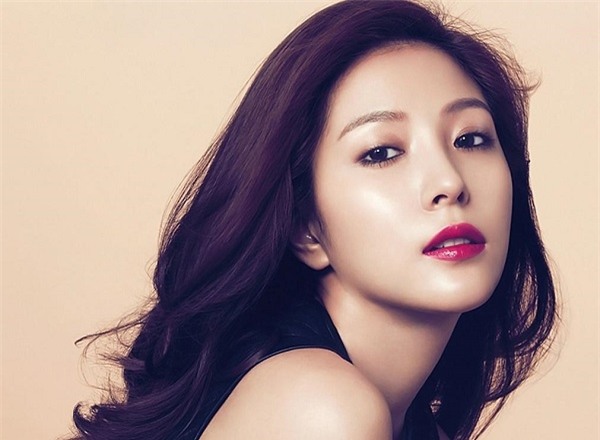 Những cung hoàng đạo nữ dễ rơi vào tình cảnh hồng nhan hại quốc-1