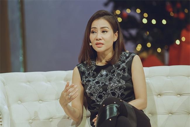 thu minh: “giong tuan hung, toi tuc dien mau vi nhung loi dong cham den con minh” - 1