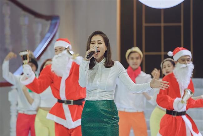 thu minh: “giong tuan hung, toi tuc dien mau vi nhung loi dong cham den con minh” - 5