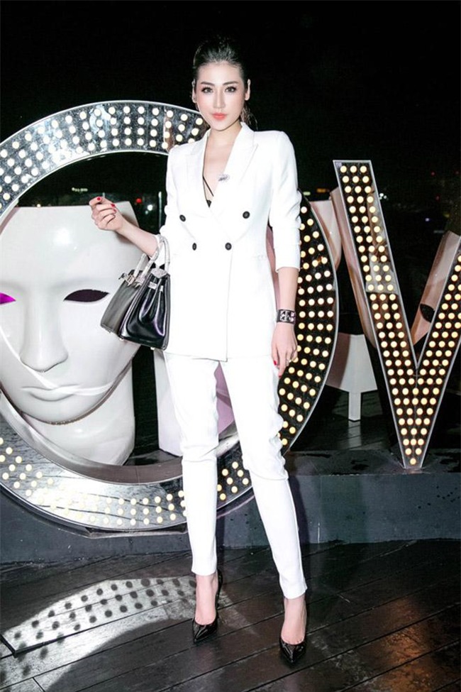 muon di tiec ma dep nhu ho ngoc ha, thanh hang hay thu thao chang he kho! - 15