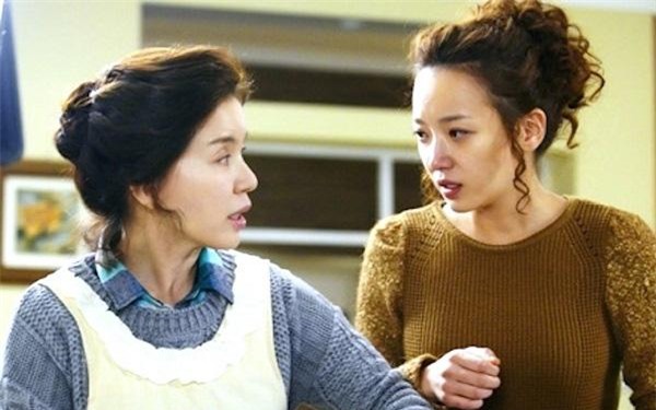 hoang hon vi cuoi xong 1 tuan, vo venh mat cai nhau tay doi voi me chong - 2