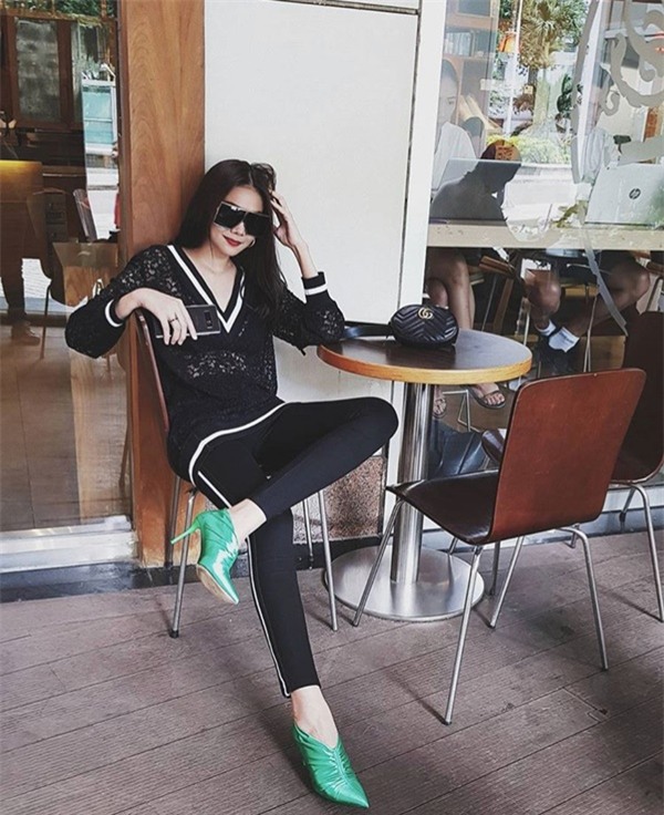 Chiêm ngưỡng một góc nhà mới chứa đầy hàng hiệu của siêu mẫu Thanh Hằng-9