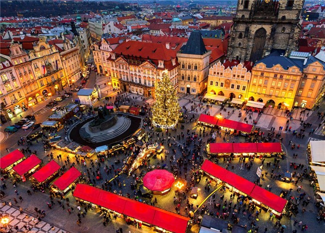 Không khí Giáng sinh ngập tràn trên toàn thế giới