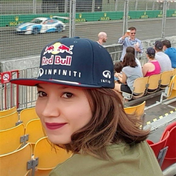 MC Anh Tuấn, vợ MC Anh Tuấn, bà xã MC Anh Tuấn Lý Hồng Nhung