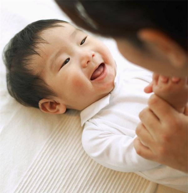 mach cha me cach giao tiep voi tre giup con biet noi som, phat am chuan - 1