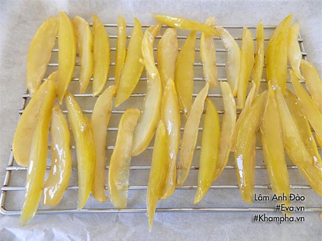 tet nay chang can mua banh keo, lam mut xoai xanh deo dai khach nham nhi - 6