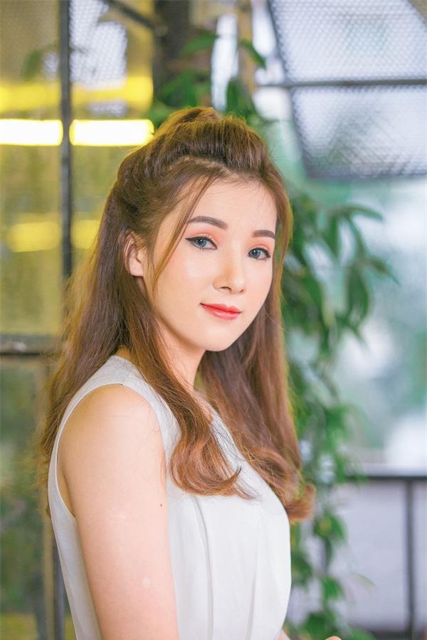 chi tien ti vao phau thuat tham my, va day la nhung man "hoa thien nga" gay chan dong 2017 - 8