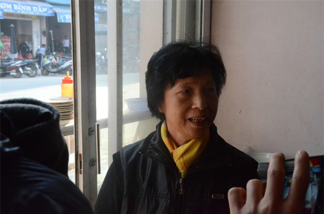 Nhân chứng vụ ô tô đâm chết 4 người qua đường: Sau tiếng động cực mạnh, thi thể phụ nữ và trẻ em văng xa gần 40 mét, nằm la liệt giữa đường - Ảnh 3.