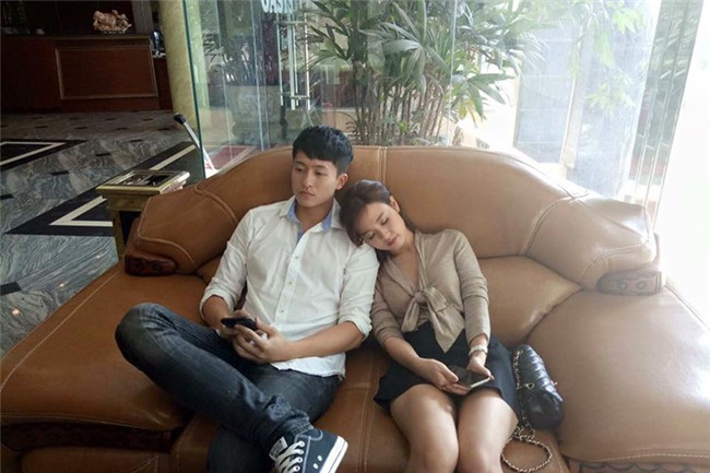 loat-anh-tinh-tu-giua-midu-va-ban-trai-tin-don-Hinh-6