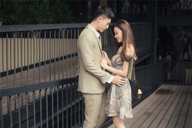 loat-anh-tinh-tu-giua-midu-va-ban-trai-tin-don-Hinh-2