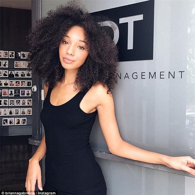 Mặt nát bươm vì mụn trứng cá, cô gái bỗng nổi như cồn trên mạng sau khi chia sẻ cách trị mụn dễ như ăn kẹo - Ảnh 6.