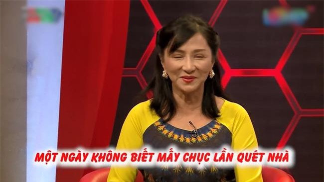 bat luc truoc su gia truong cua con trai, dich than me chong khuyen con dau nen ly hon - 5