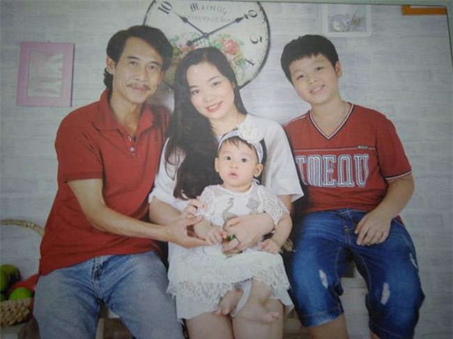 7 ông bố showbiz Việt sung sướng vô bờ khi 50 - 70 tuổi vẫn có con chào đời