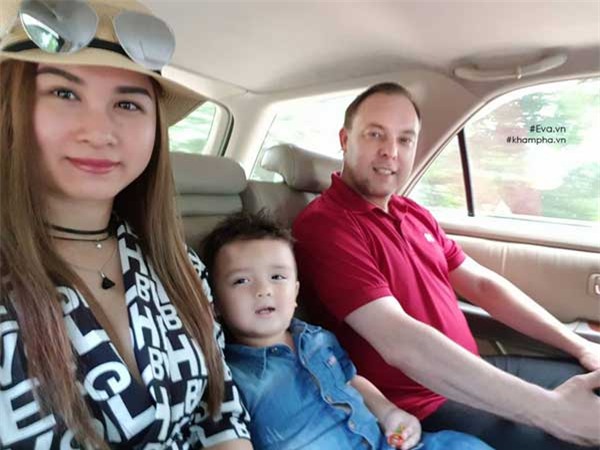 me tre xinh dep bat mi cach day con lai viet - duc 3 tuoi noi duoc 3 thu tieng - 18