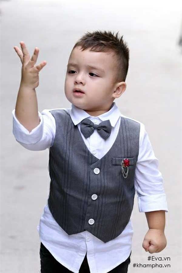 me tre xinh dep bat mi cach day con lai viet - duc 3 tuoi noi duoc 3 thu tieng - 2